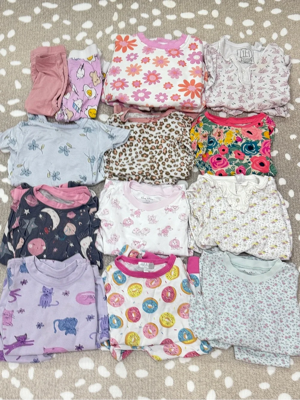 Lot of 22 Bamboo Pajamas set pima kissy kissy baby toddler girl long sleeve pant